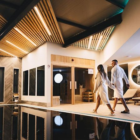 Hotel Tiski Cvet Novi Bečej 외부 사진