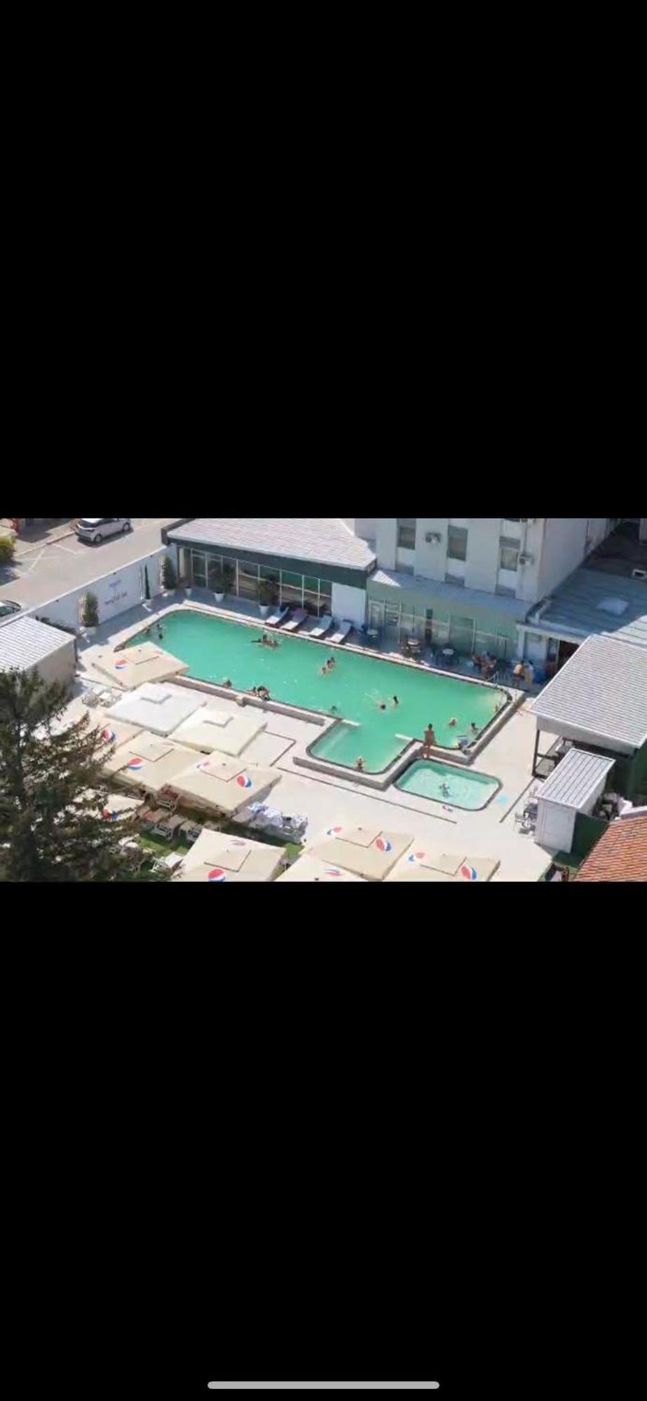 Hotel Tiski Cvet Novi Bečej 외부 사진
