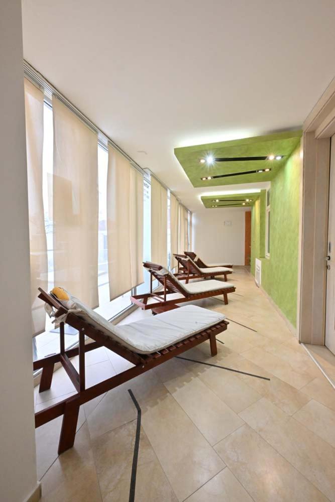 Hotel Tiski Cvet Novi Bečej 외부 사진