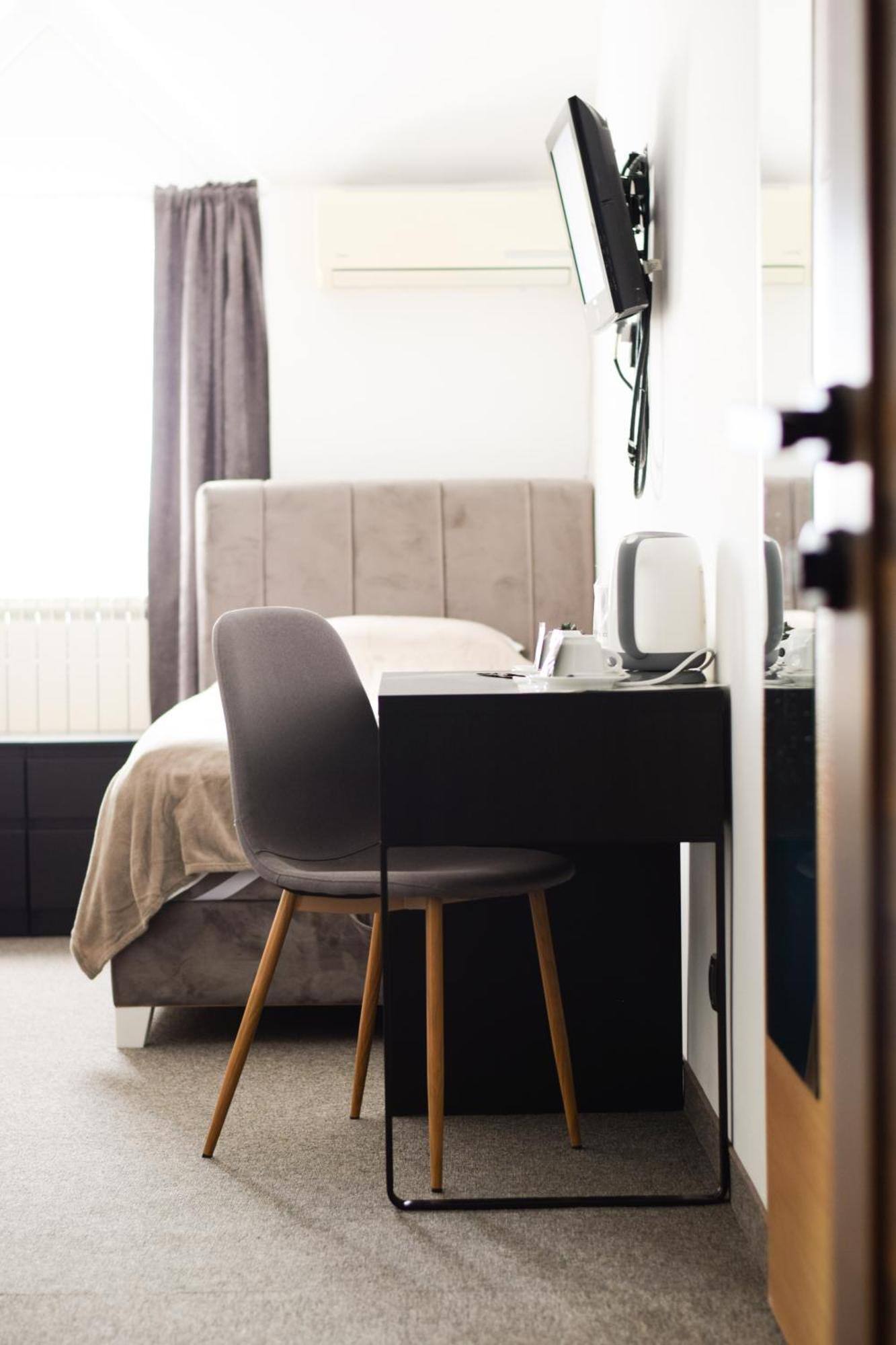 Hotel Tiski Cvet Novi Bečej 외부 사진