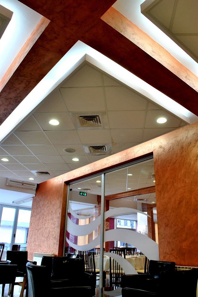 Hotel Tiski Cvet Novi Bečej 외부 사진